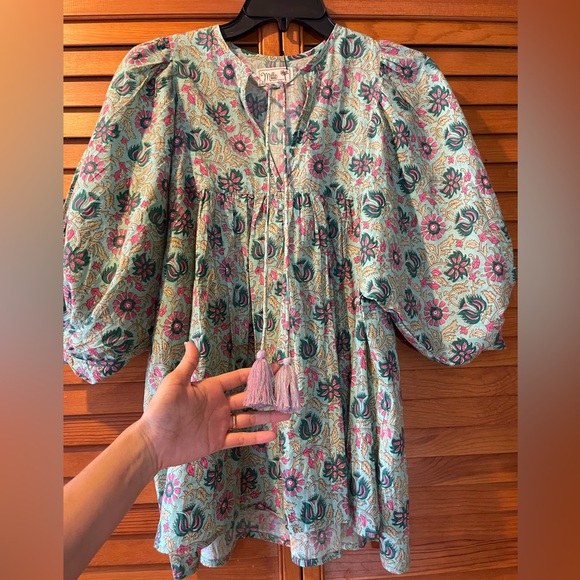 MILLE Thalia Top in Caribbean Floral. Size XS
#38 - Picture 6 of 10